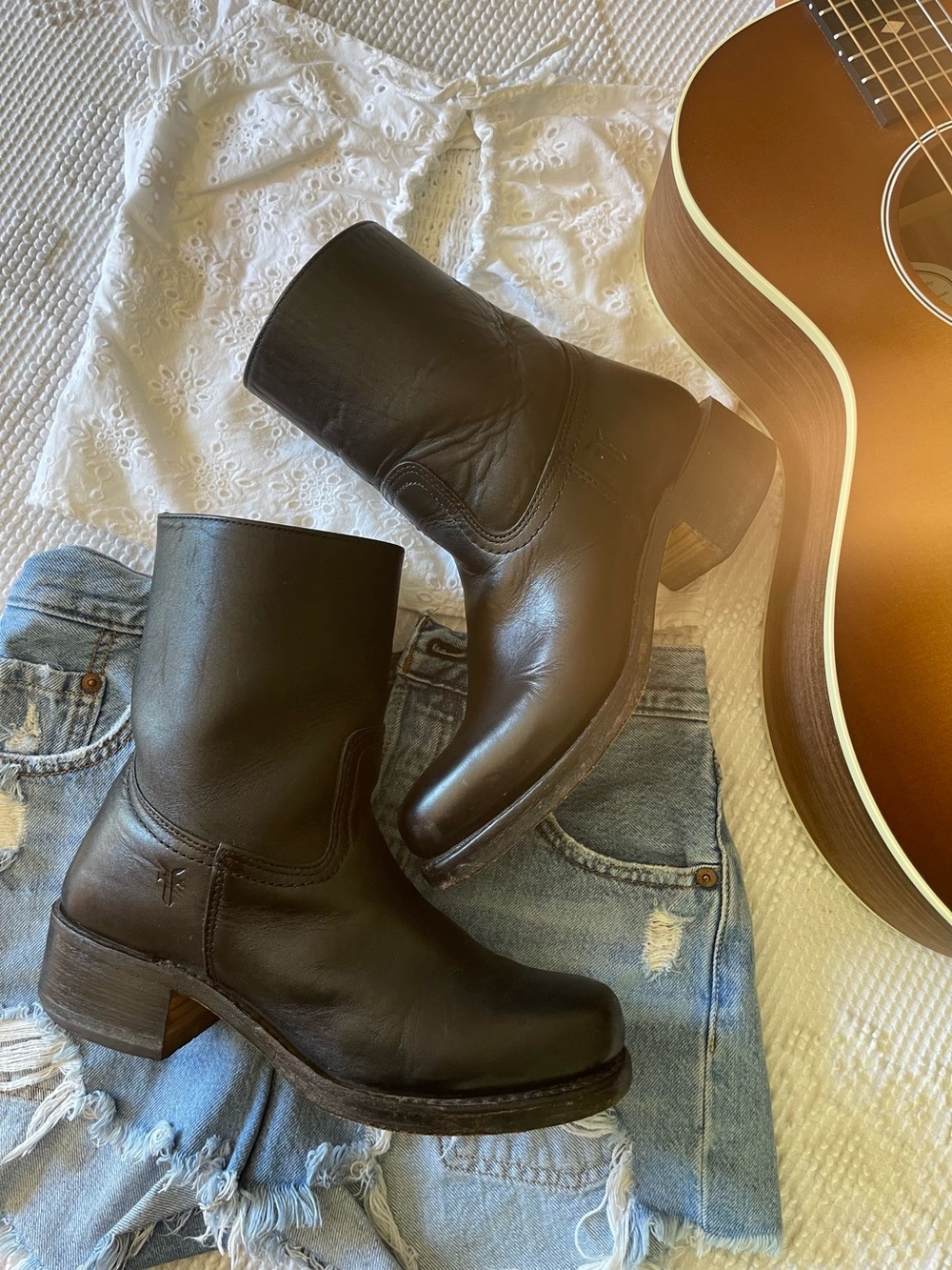 FRYE | Short Campus Boots 10L - Picture 2 of 8